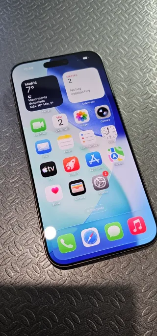 iPhone 16 Pro Max 256GB 100% bat