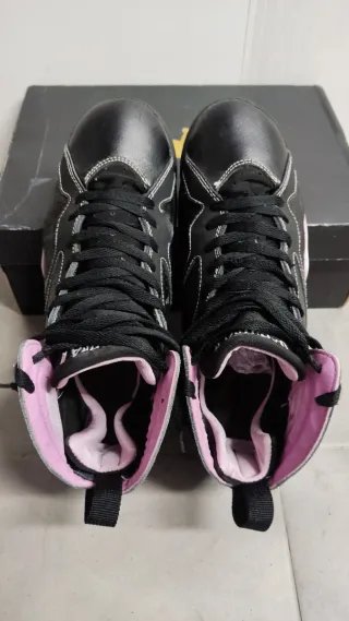 Nike Air Jordan 7 Barely Grape talla 42. Preciosas