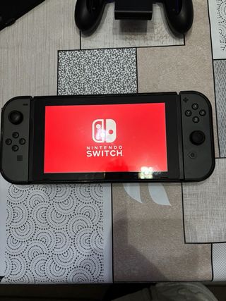 Nintendo Switch Grigio/Nero Completo