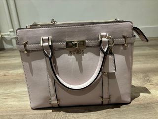Bolso Guess Rosa y Dorado