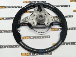 Volante BMW M Performance Carbono