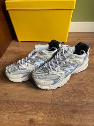 New Balance 530 Azul y Blanco