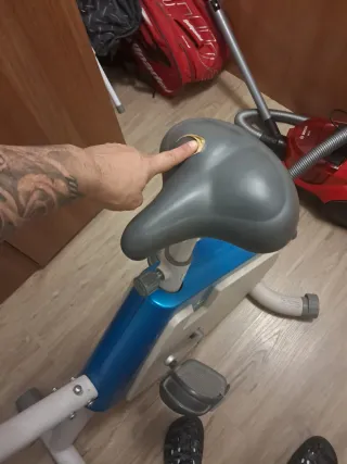 Bicicleta Estática Azul y Gris