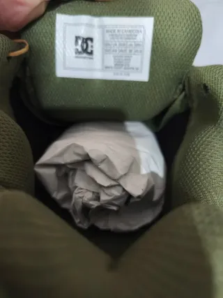 Tênis DC Shoes Verde e Marrom