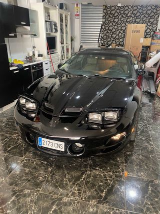 Pontiac  Firebird Trans Am WS6 5,7L V8 Manual 6Vel