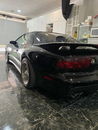 Pontiac  Firebird Trans Am WS6 5,7L V8 Manual 6Vel