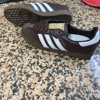 Sapatilhas Adidas Samba Castanhas Tamanho 36