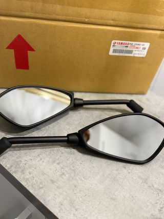 Parabrisas Yamaha MT-09 SP Negro (cupula)