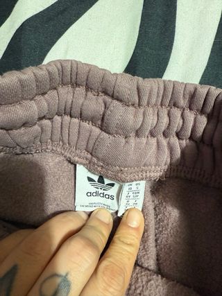 Pantalón chándal Adidas Morado