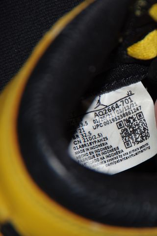 Nike Air Jordan 1 Retro High OG Pollen Niños 35.5