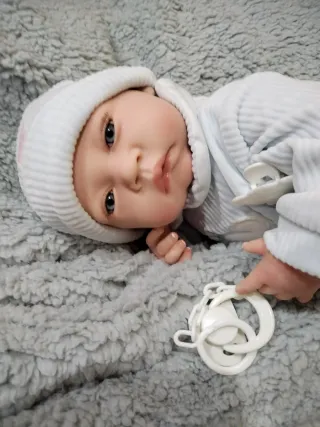 Muñeca Reborn realista