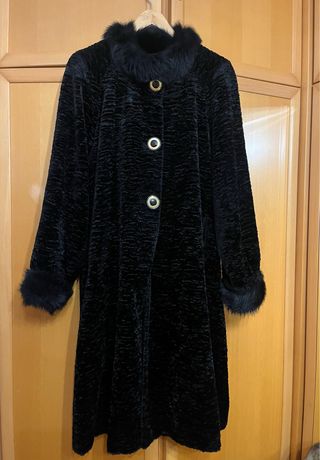 Abrigo de Astracán Negro Talla 44