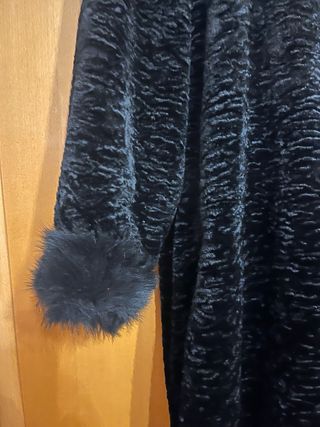 Abrigo de Astracán Negro Talla 44