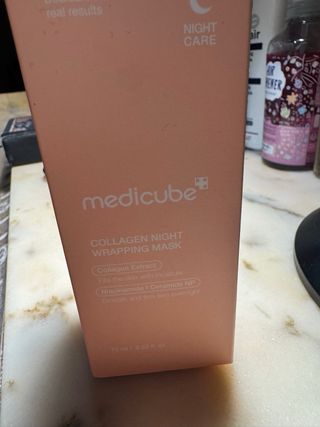 Medicube Collagen Night Wrapping Mask