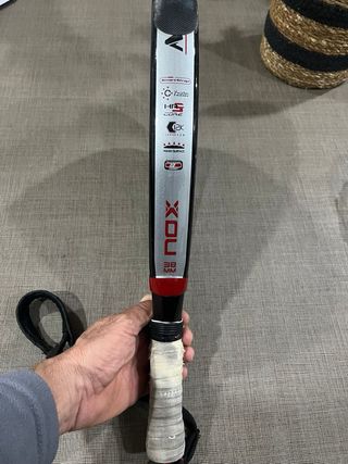 Pala NOX MM2 PRO con rotura