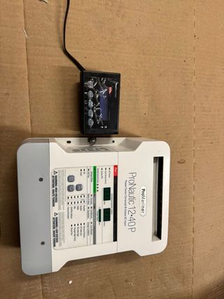 Cargador Baterías ProNautic 12-40P