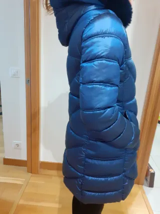 Abrigo acolchado azul mujer