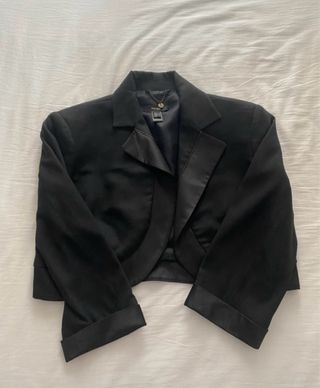 Vestido corto y torera