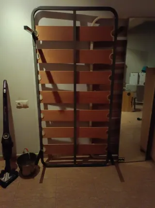 Somier 90x190 con patas metálico y madera