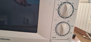 Microondas Samsung TDS Blanco