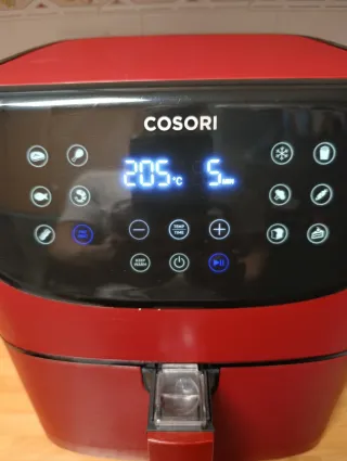 Freidora de aire Cosori 5.5L Roja
