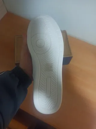 Zapatilla Caballero Blanca