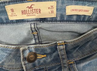Pantalón vaquero Hollister azul desgastado