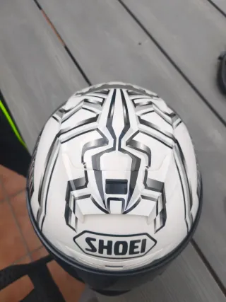 Réplica Shoei Spirit III Marc Márquez (A ESTRENAR)