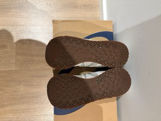 Bambas Munich blancas y plateadas