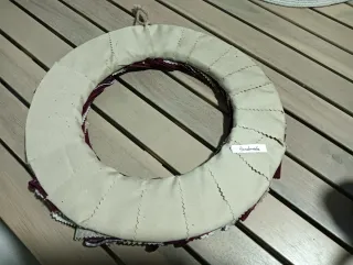 Corona Navideña Decorativa de Tela