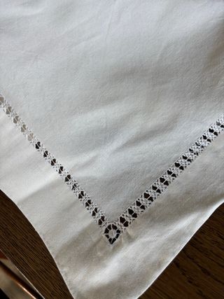 Toalha de mesa linho com renda