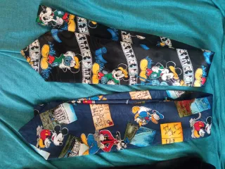 2 Corbatas Vintage Mickey Mouse