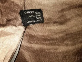 Foulard Gucci in Seta Doppio Tessuto