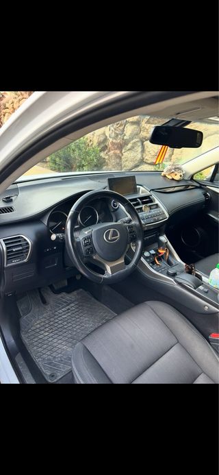 Lexus NX 300h 80000 km