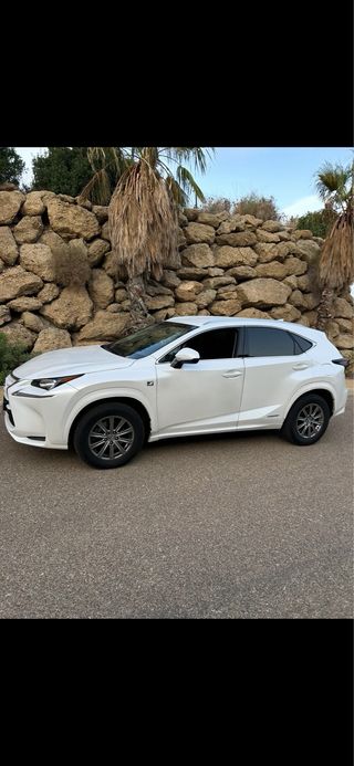 Lexus NX 300h 80000 km