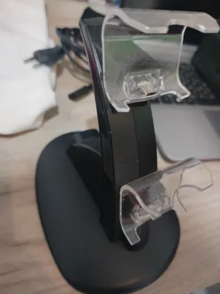 PlayStation 4 Slim 1TB Nera