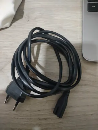 PlayStation 4 Slim 1TB Nera