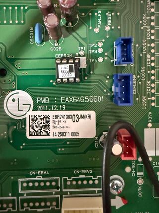 Placa Electrónica LG UU18W.UE2