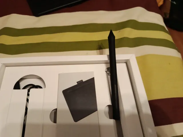 Tableta Gráfica Wacom Intuos Bluetooth
