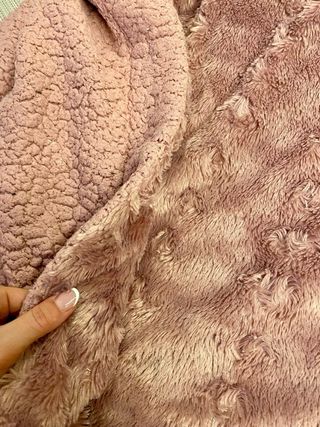 Manta rosa 128x170cm suave