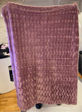 Manta rosa 128x170cm suave