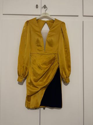 Vestido fiesta Silvia Navarro amarillo mostaza