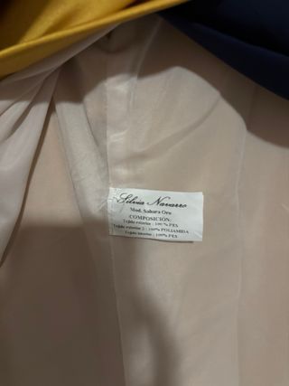 Vestido fiesta Silvia Navarro amarillo mostaza