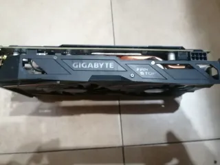 Gigabyte RX 580 Tarjeta Gráfica