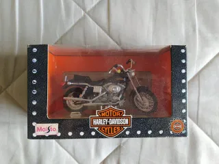 Harley Davidson (Maisto)