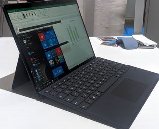 Microsoft Surface Pro X 13" SQ2 16Gb RAM TÁCTIL