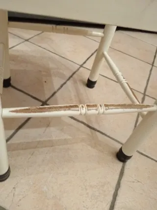 4 Sillas para cocina/bodega