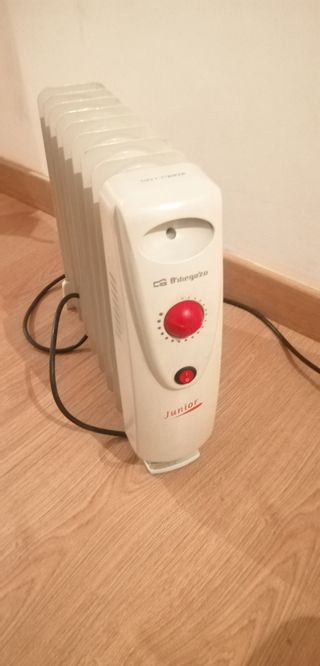 Calefactor o radiador Orbegozo RO 1011 1000W