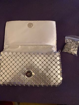 Cartera de fiesta plateada NUEVA 19x12 cm