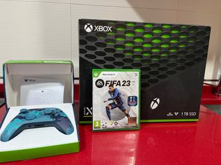 Xbox Series X 1TB SSD + Mando FIFA 23